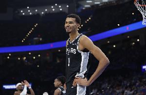 文班亚马跳过成长之路？NBA新时代或将提前降临